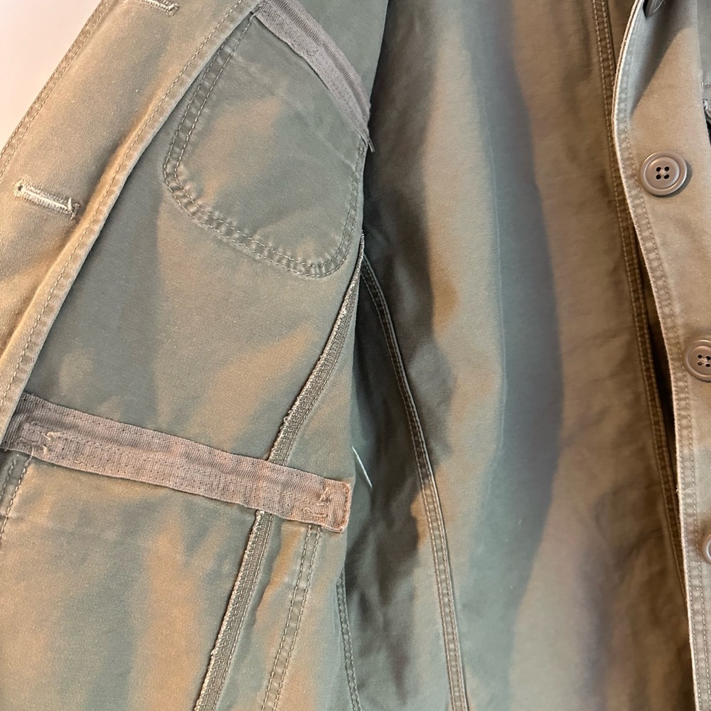 Jacket - Picture 3 of 4